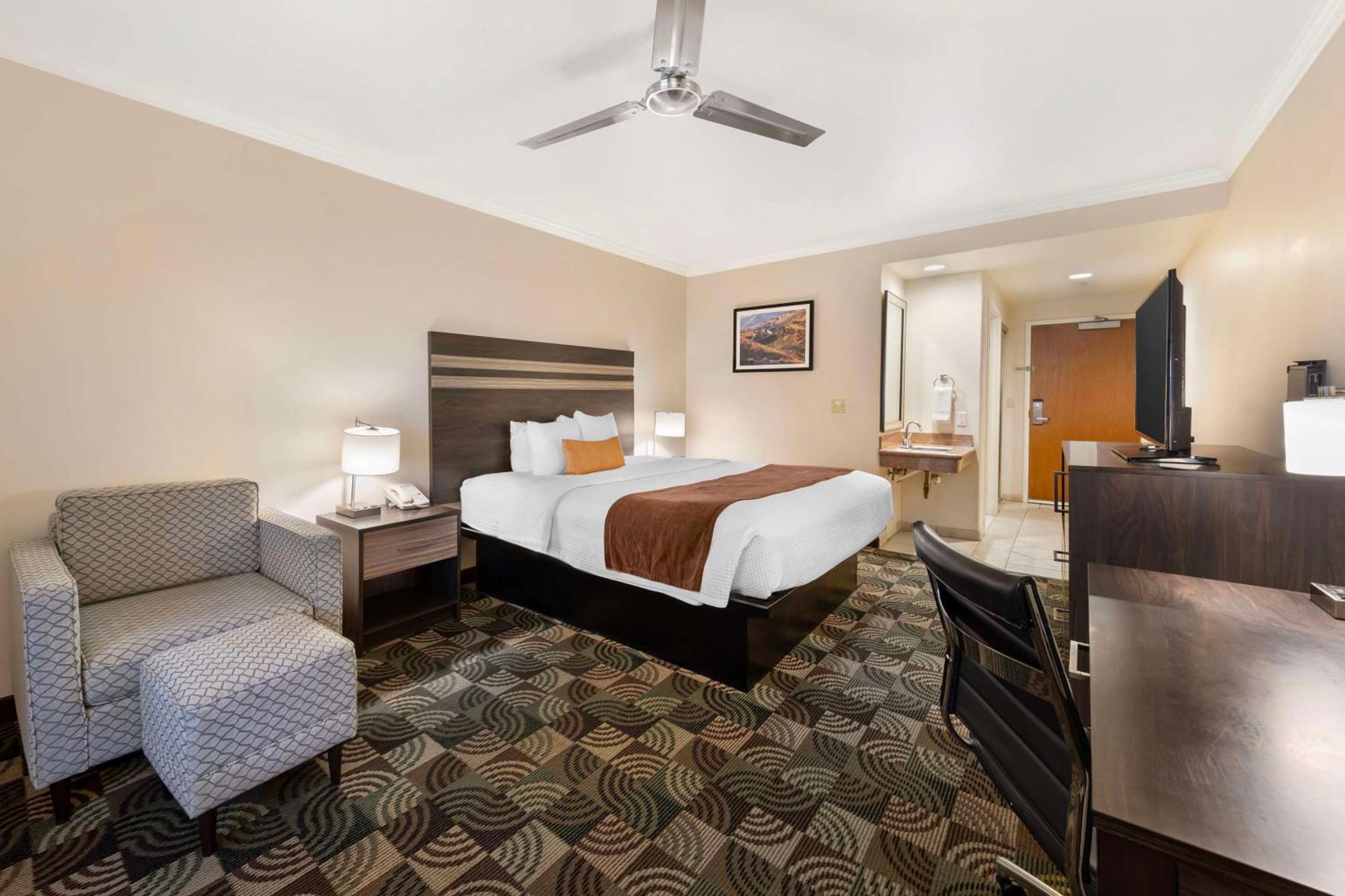 Best Western Plus Country Park Hotel Tehachapi Εξωτερικό φωτογραφία