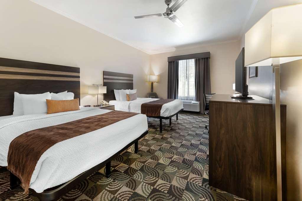 Best Western Plus Country Park Hotel Tehachapi Δωμάτιο φωτογραφία
